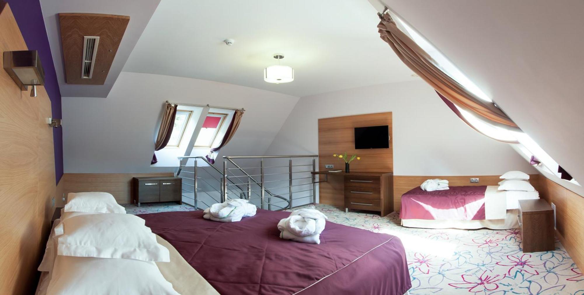 Hotel & Spa Czarny Gron Пржеки Стая снимка