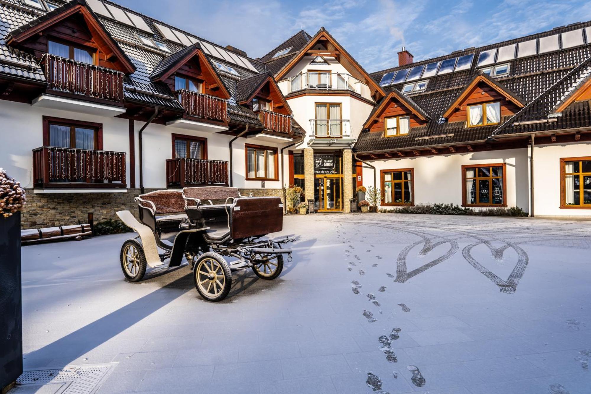 Hotel & Spa Czarny Gron Пржеки Екстериор снимка