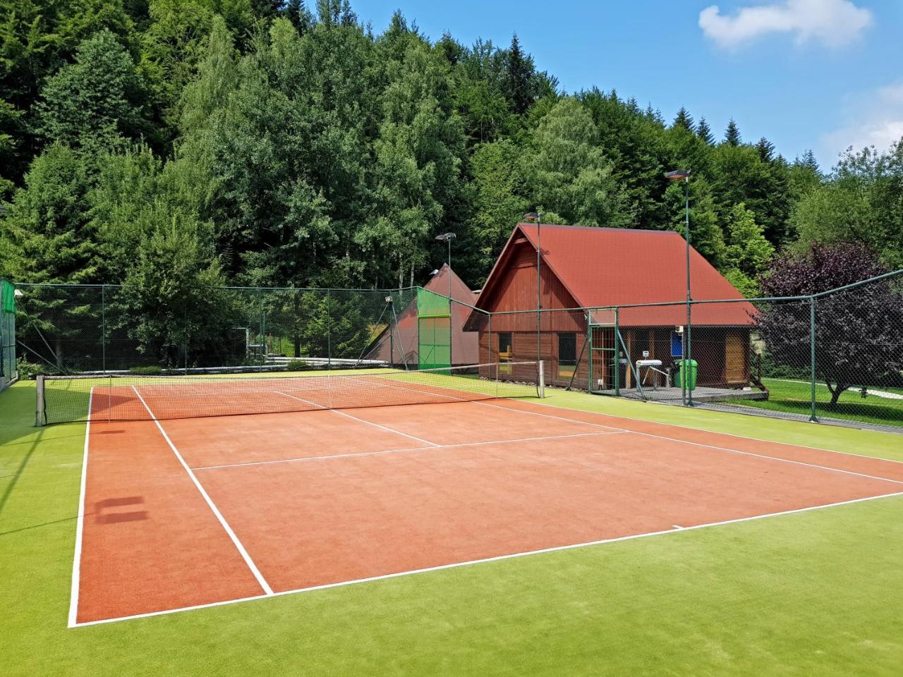 Hotel & Spa Czarny Gron Пржеки Екстериор снимка